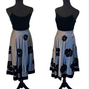 MSK Embroidered Velvet Floral Retro Zip Midi Skirt